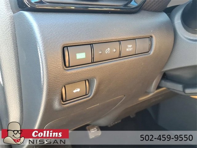 New 2025 Nissan Sentra SV w/ SV Premium Package image 16