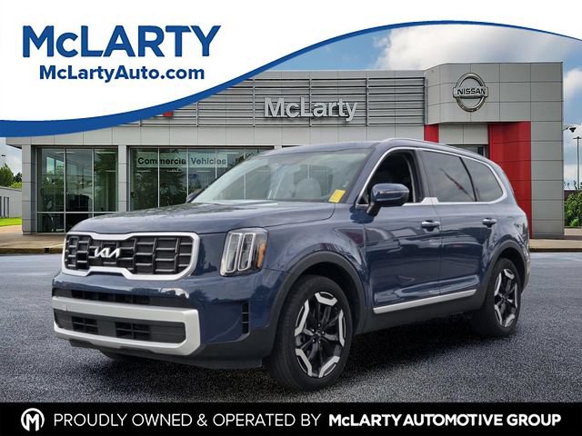 Used 2025 Kia Telluride S AWD/4WD image 1