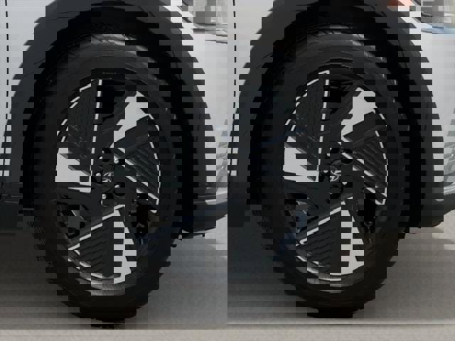 New 2025 Hyundai Ioniq 5 SEL image 8