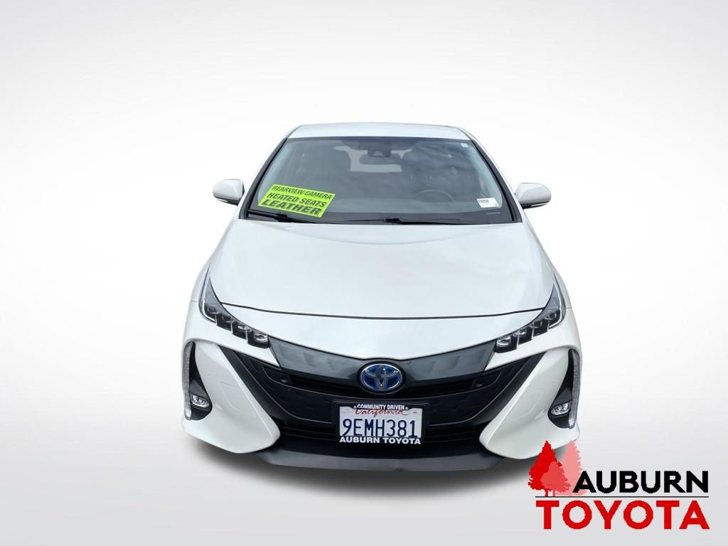 Used 2017 Toyota Prius Prime Advanced w/ Carpet Mat Package FWD image 2