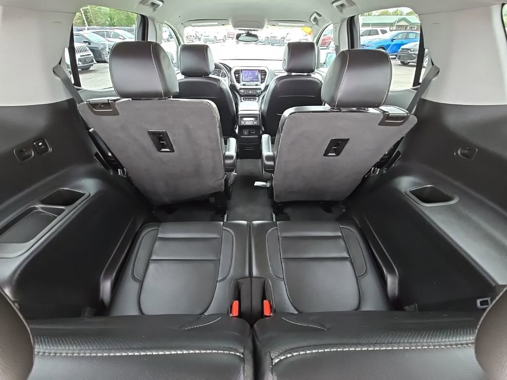 Used 2020 GMC Acadia SLT image 40