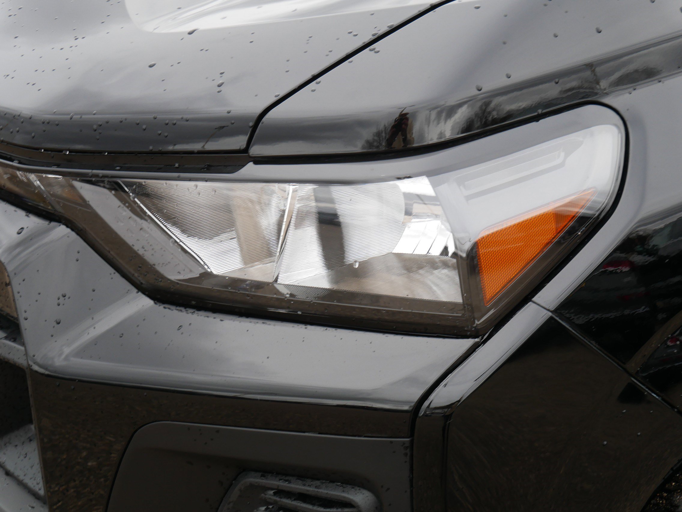 Used 2024 Chevrolet Colorado W/T image 16