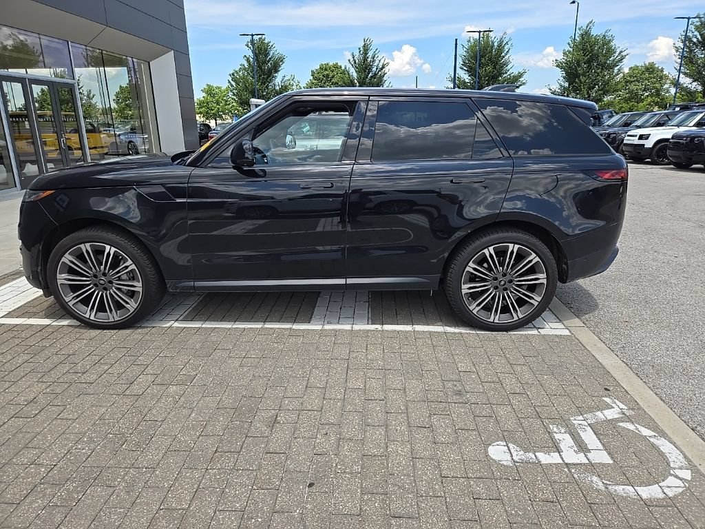 Certified 2024 Land Rover Range Rover Sport SE AWD/4WD image 8
