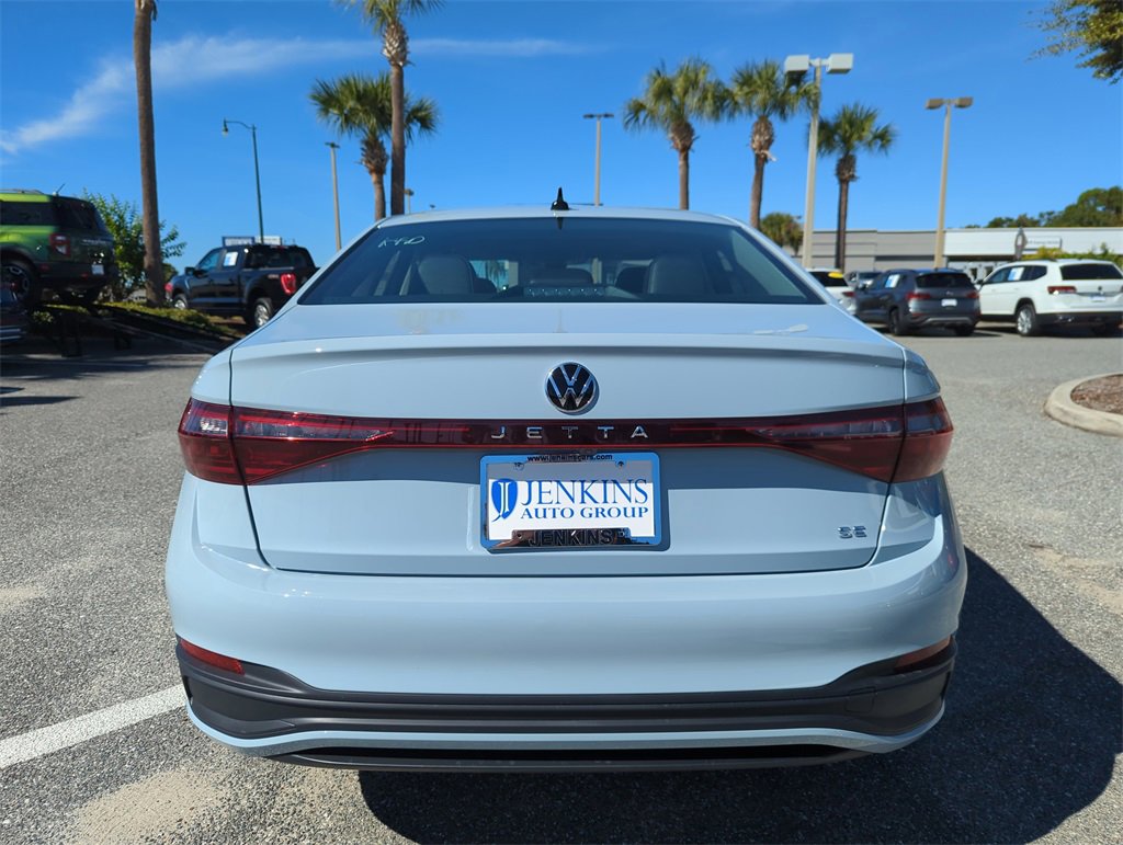 New 2026 Volkswagen Jetta SE image 6
