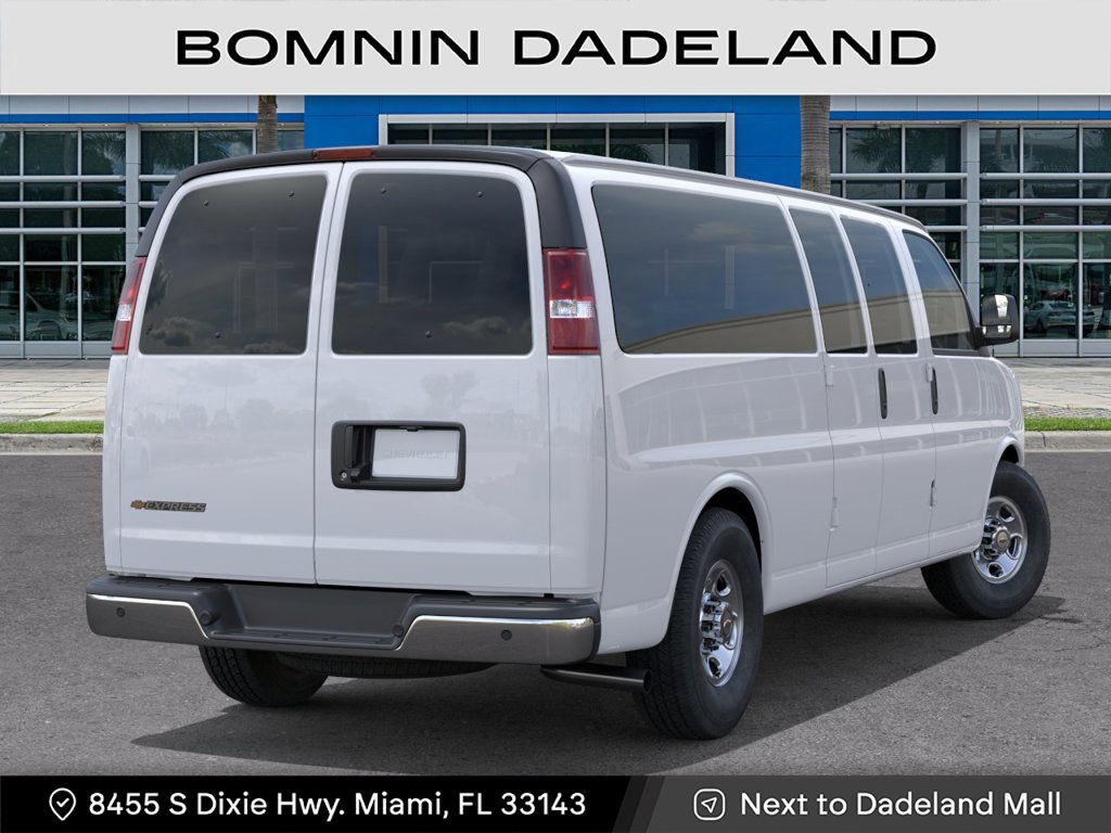 New 2027 Chevrolet Express 3500 LT RWD image 5