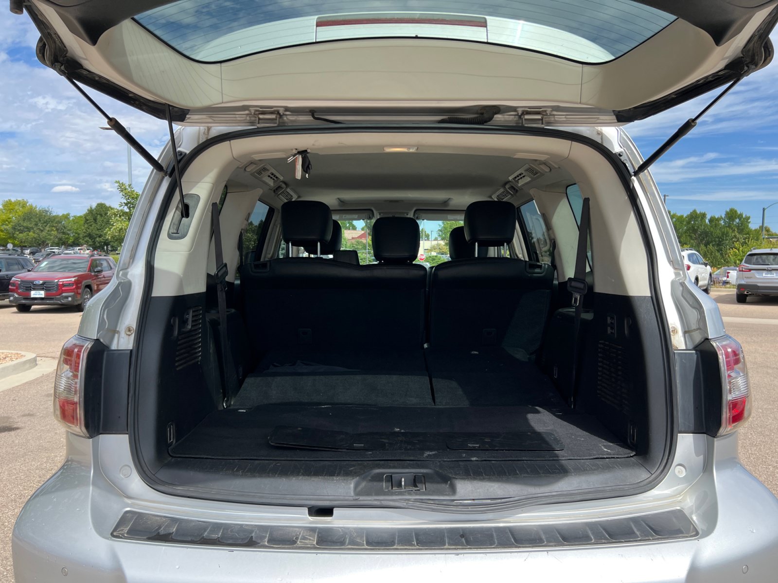Used 2020 Nissan Armada SL w/ Premium Package AWD/4WD image 33