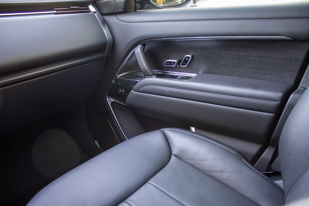 Used 2023 Land Rover Range Rover First Edition image 20