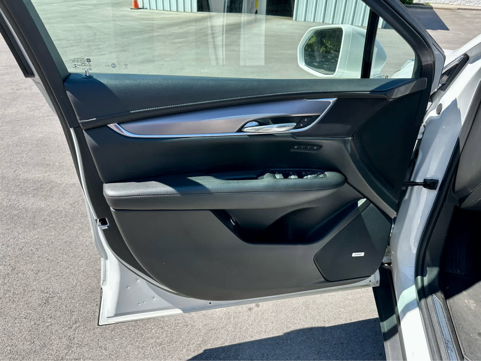 Used 2017 Cadillac XT5 Premium Luxury FWD image 10