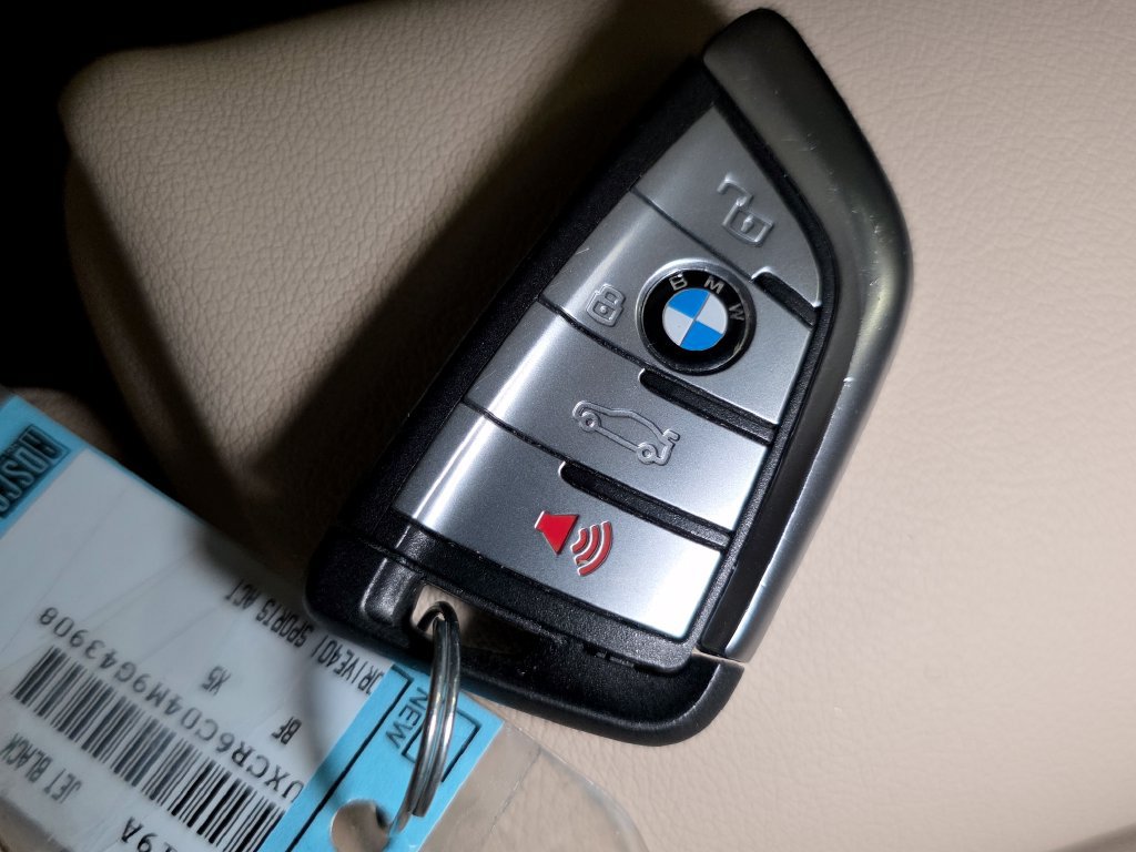 Used 2021 BMW X5 xDrive40i w/ Premium Package 2 AWD/4WD image 37