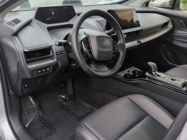 Used 2024 Toyota Prius XLE AWD/4WD image 9