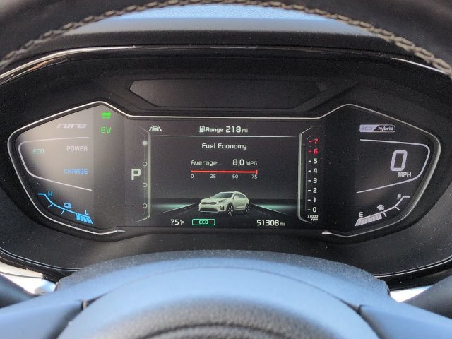 Used 2022 Kia Niro Touring Special Edition FWD image 27