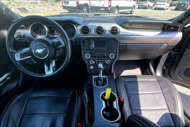 Used 2020 Ford Mustang GT RWD image 15