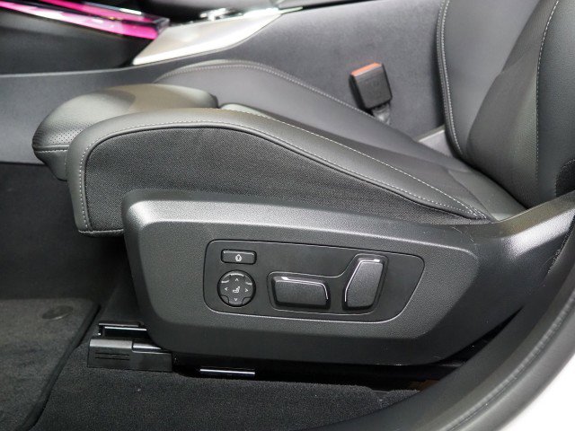 Used 2025 BMW X3 xDrive30 image 81