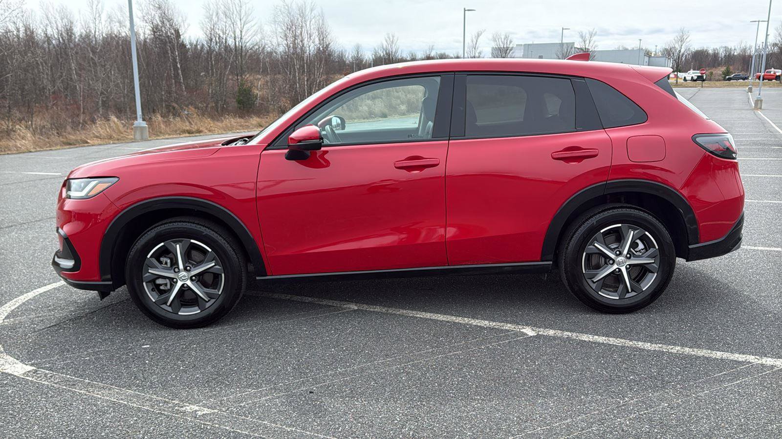 Used 2025 Honda HR-V EX-L image 12