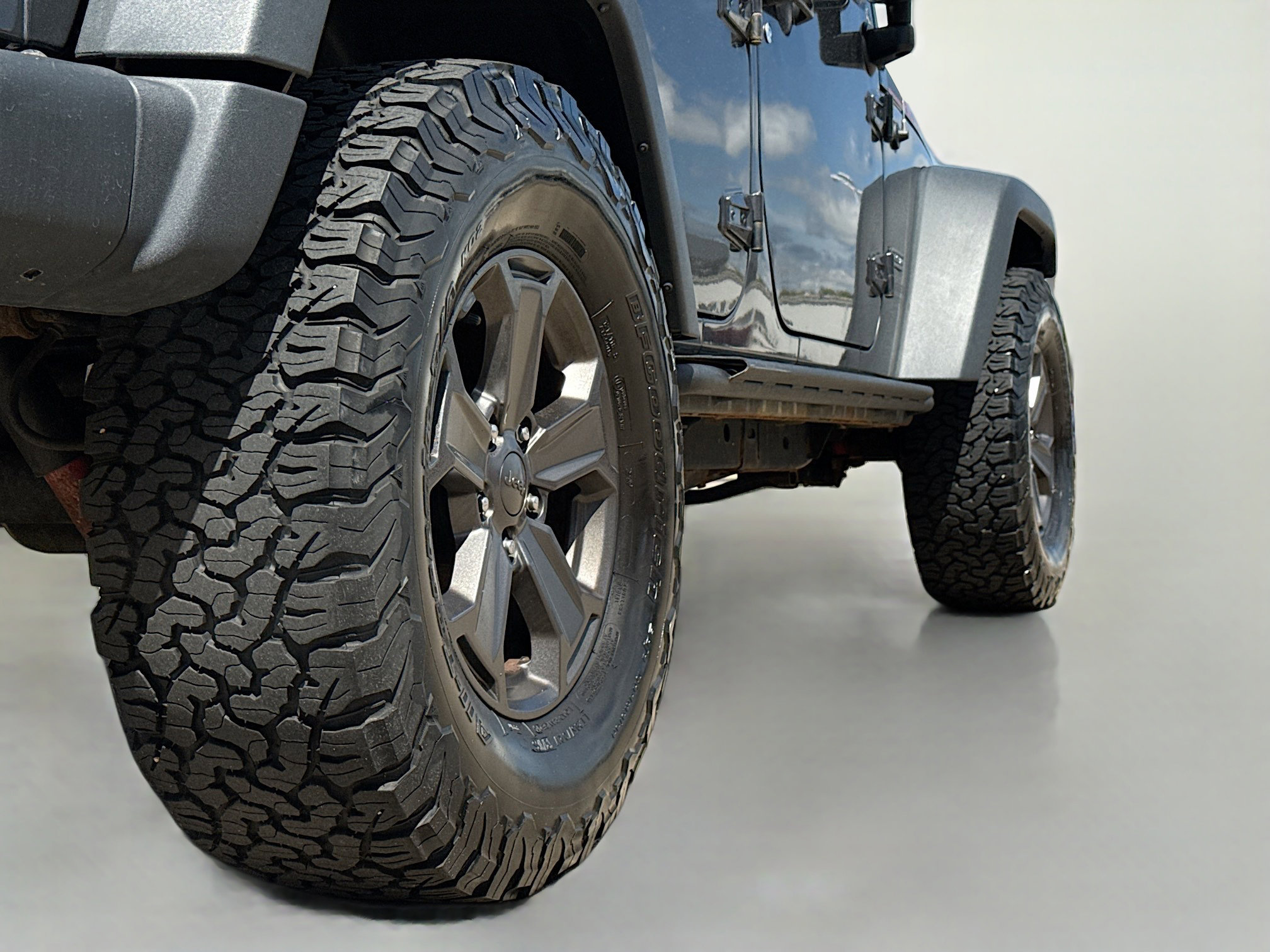 Used 2017 Jeep Wrangler Unlimited Rubicon AWD/4WD image 17