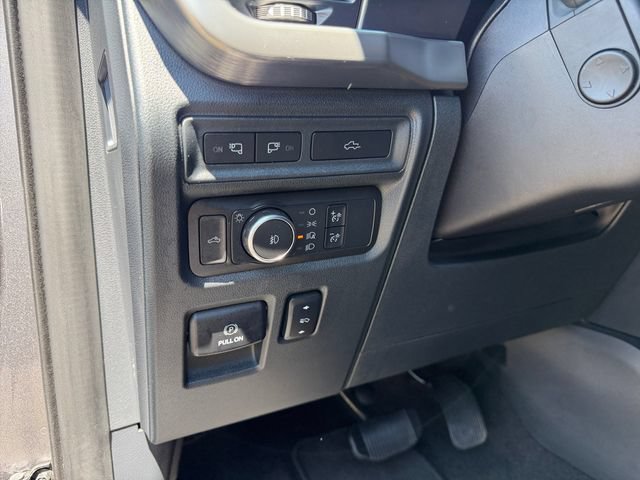 Used 2021 Ford F150 Lariat w/ Equipment Group 502A High AWD/4WD image 22