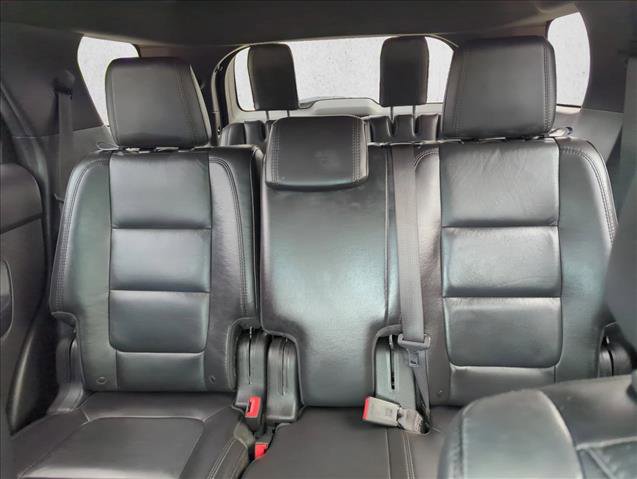 Used 2014 Ford Explorer XLT w/ Equipment Group 202A FWD image 25