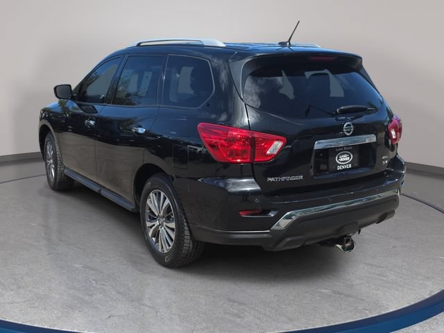 Used 2018 Nissan Pathfinder SV AWD/4WD image 8