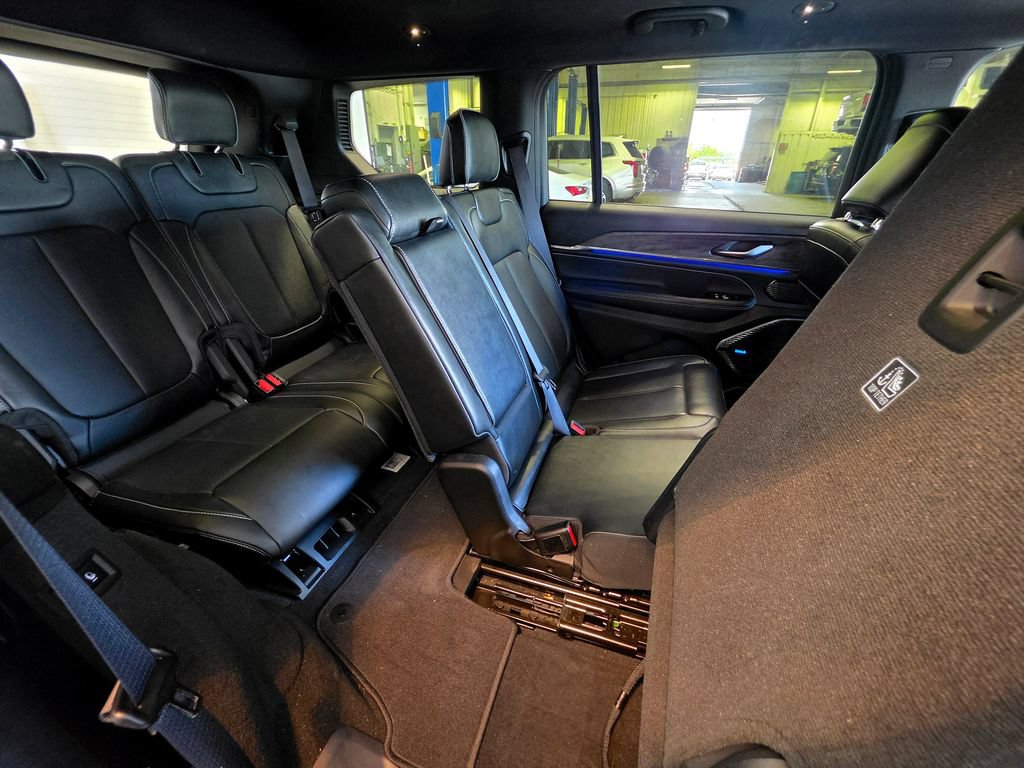 Used 2023 Jeep Grand Cherokee L Overland AWD/4WD image 68