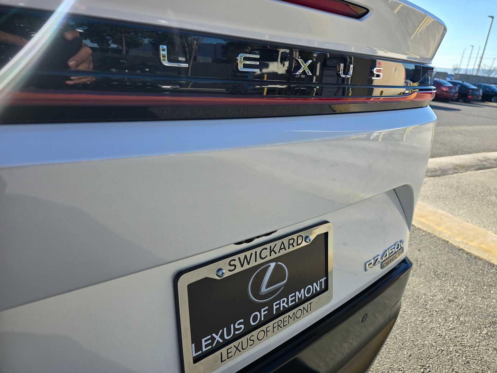 Used 2023 Lexus RZ 450e Premium image 16