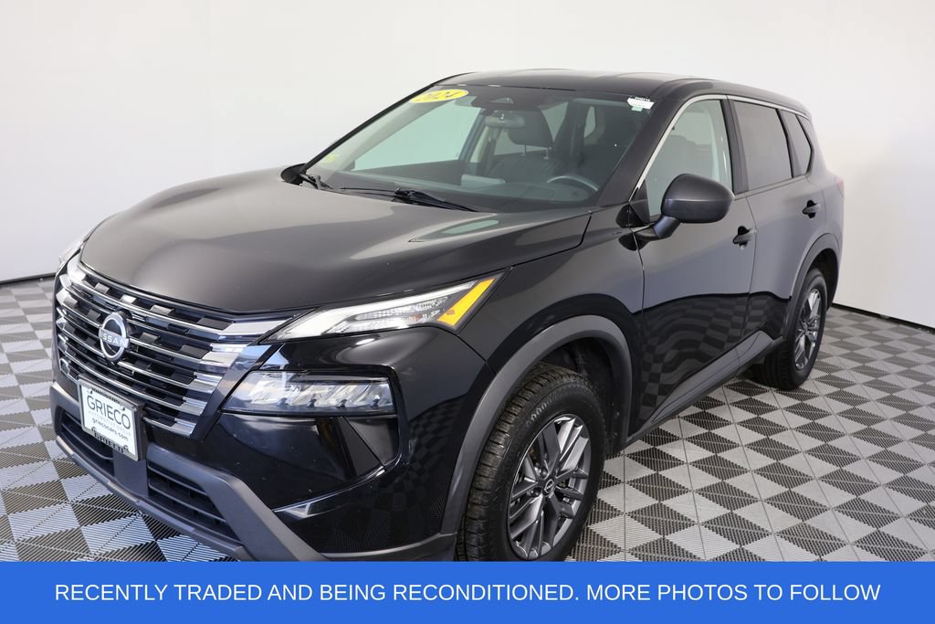 Used 2024 Nissan Rogue S AWD/4WD image 4