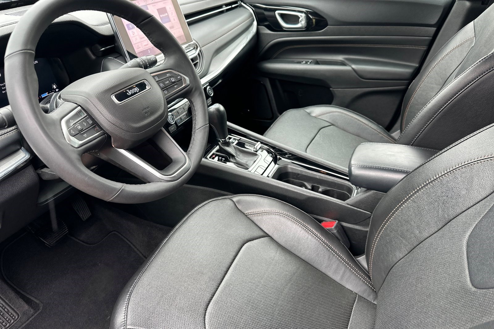 Used 2023 Jeep Compass Limited w/ Elite Group for (Red) Edition image 11