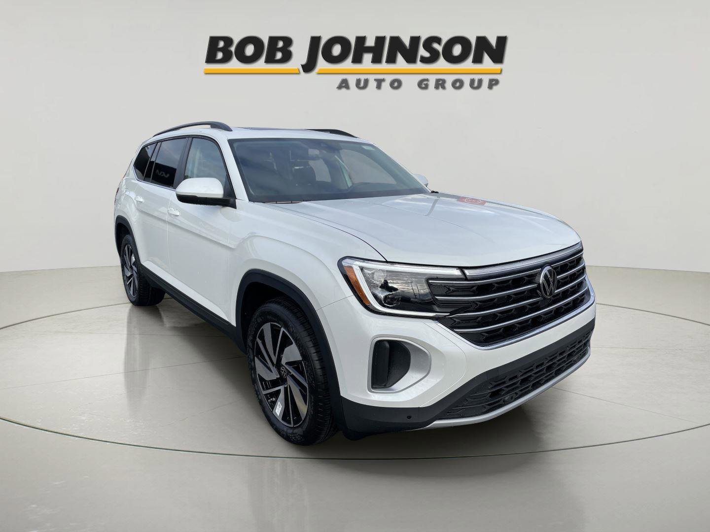 New 2026 Volkswagen Atlas SE
