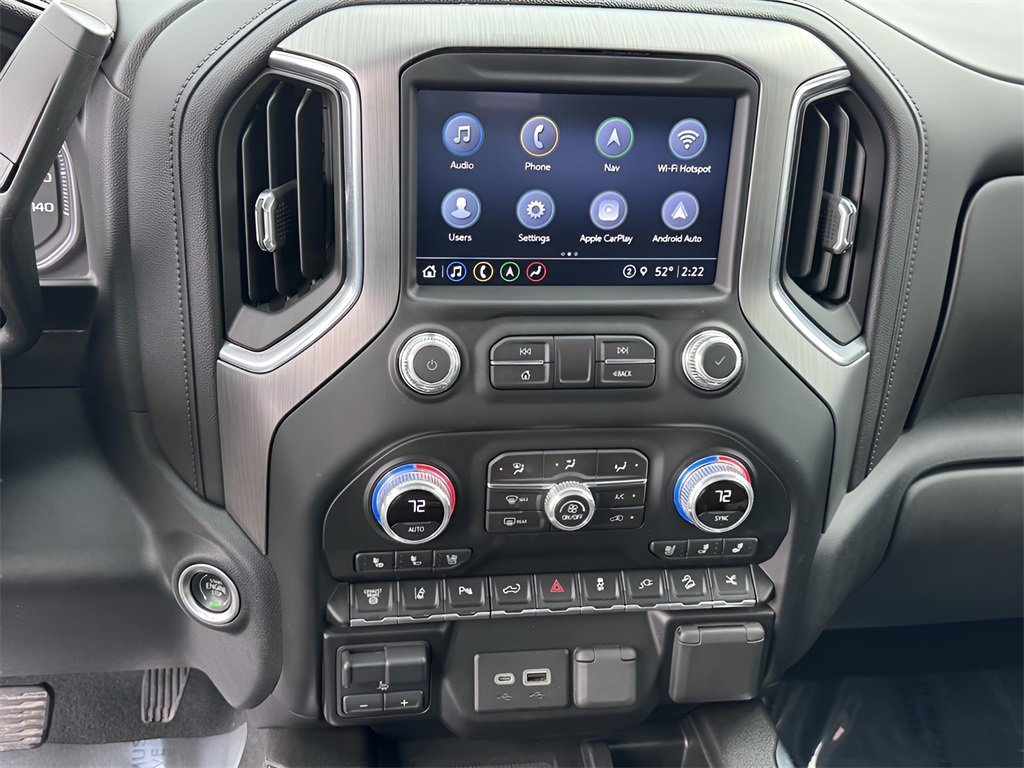 Used 2022 GMC Sierra 3500 Denali w/ Denali Black Diamond Edition image 7