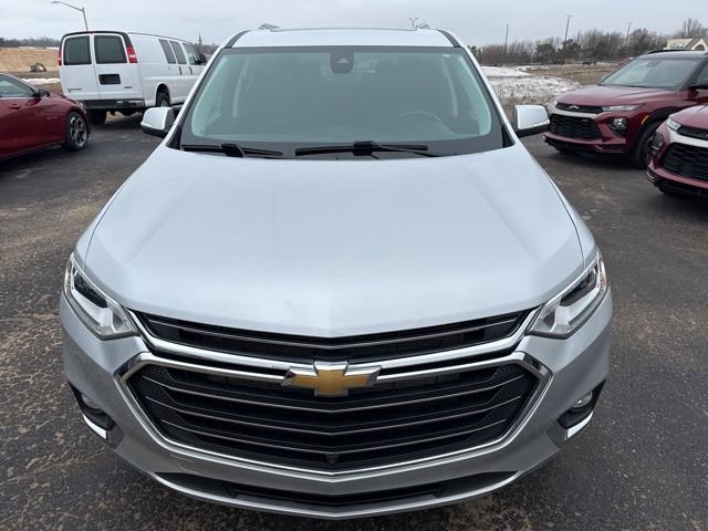 Used 2021 Chevrolet Traverse Premier image 2