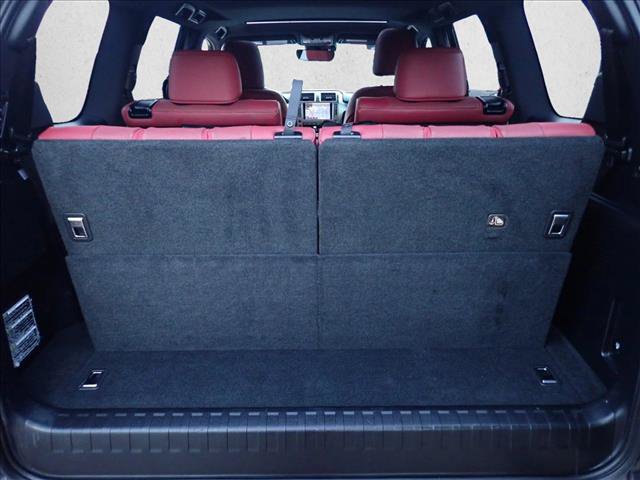 Used 2021 Lexus GX 460 Premium w/ Accessory Package AWD/4WD image 8