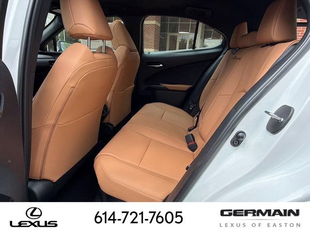 New 2026 Lexus UX 300h AWD image 17