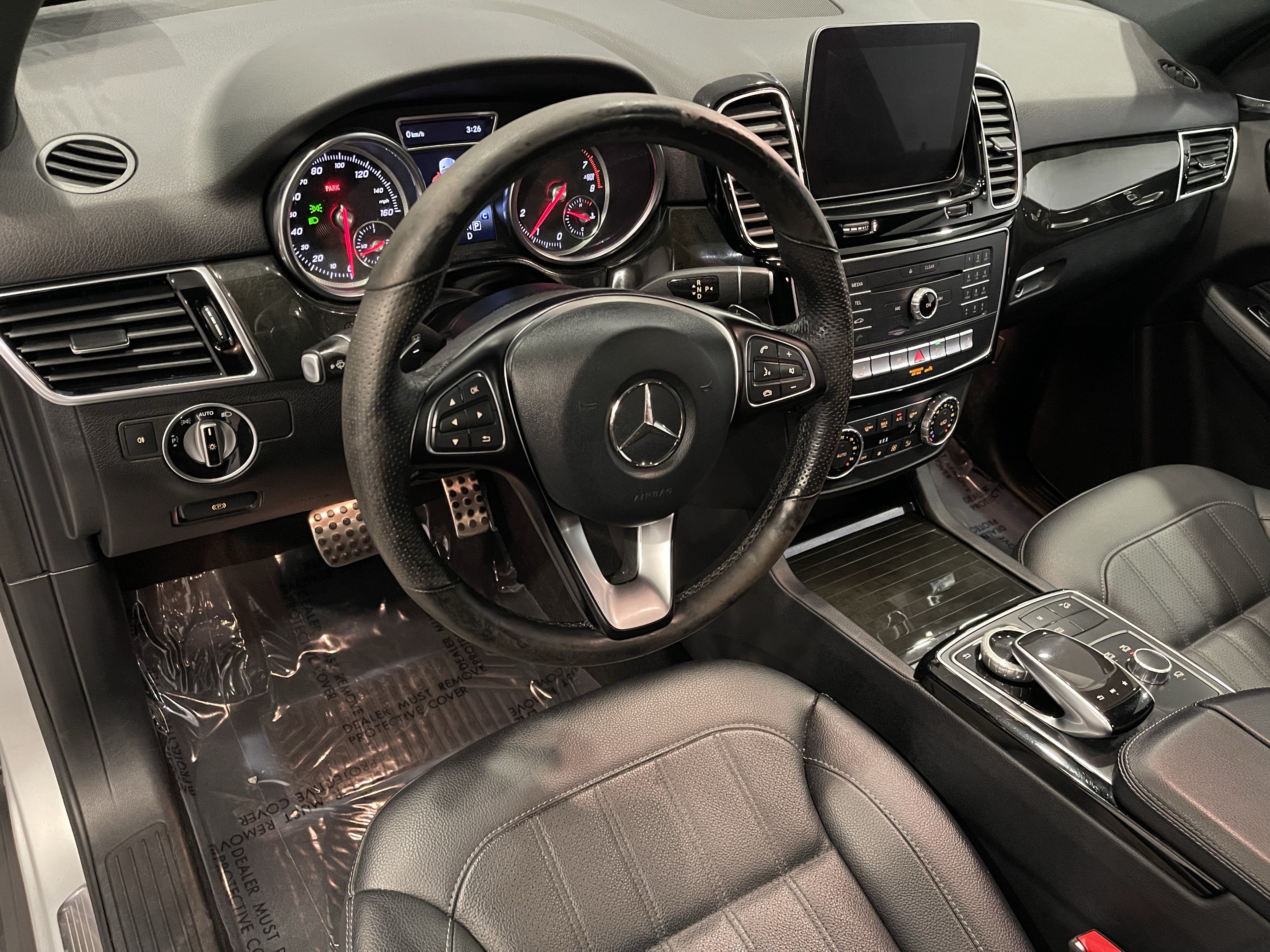 Used 2019 Mercedes-Benz GLE 400 4MATIC image 13
