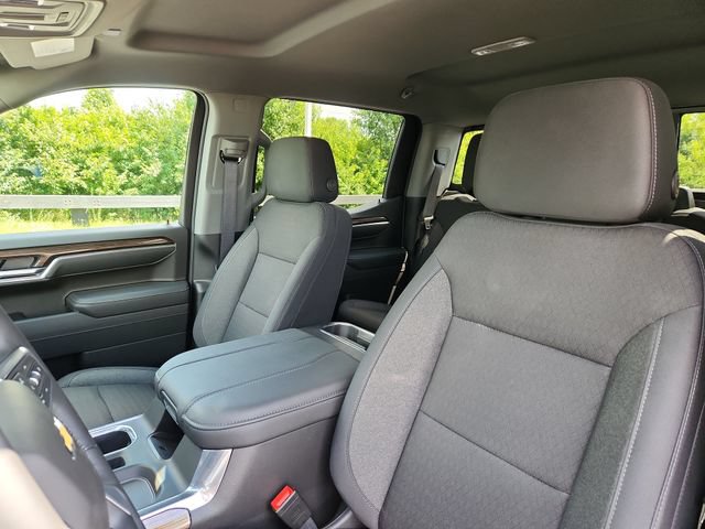 New 2026 Chevrolet Silverado 1500 LT w/ Z71 Off-Road Package AWD/4WD image 14