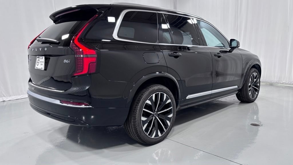Certified 2026 Volvo XC90 B6 Plus AWD/4WD image 6