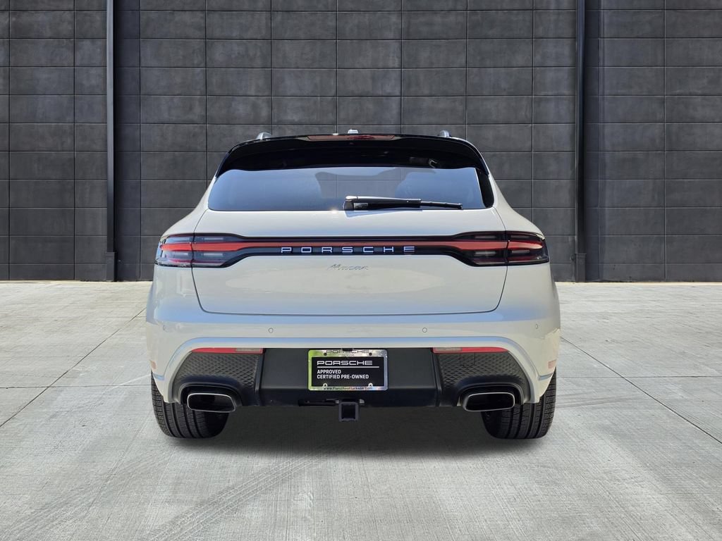 Certified 2025 Porsche Macan Turbo AWD/4WD image 10