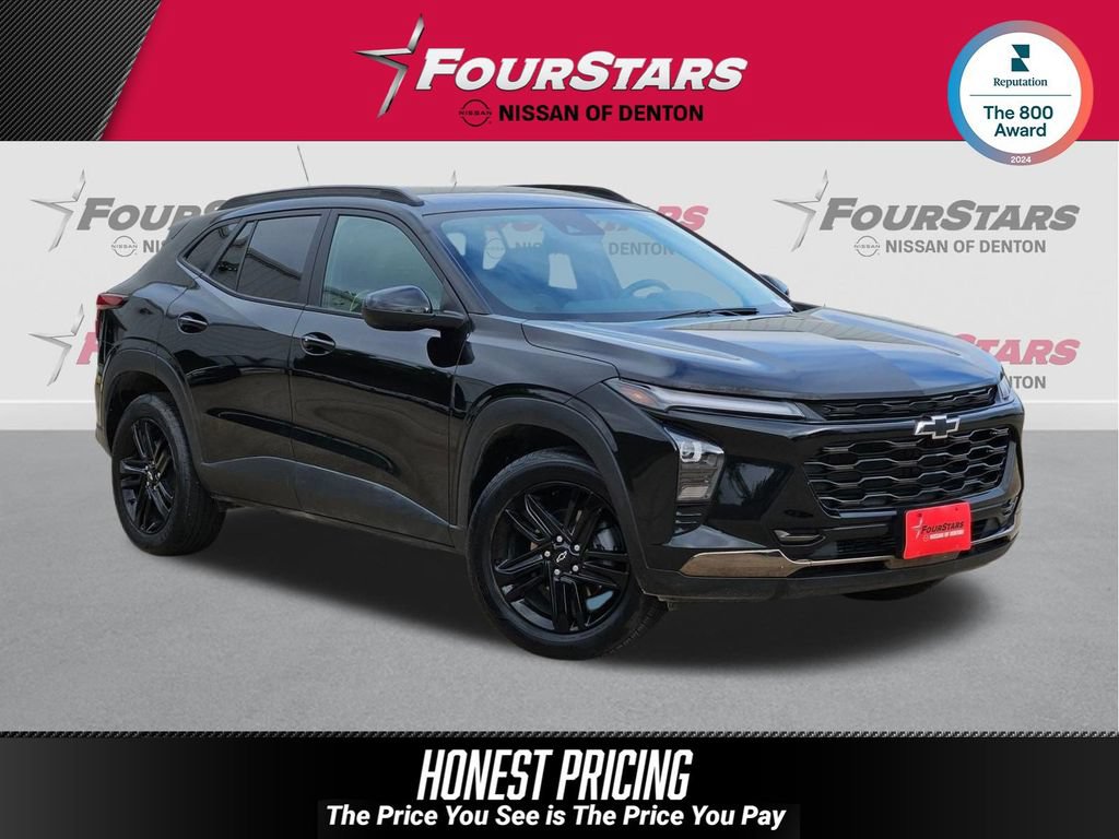 Used 2025 Chevrolet Trax ACTIV w/ Driver Confidence Package FWD image 1