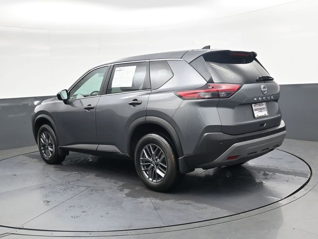 Used 2023 Nissan Rogue S FWD image 5