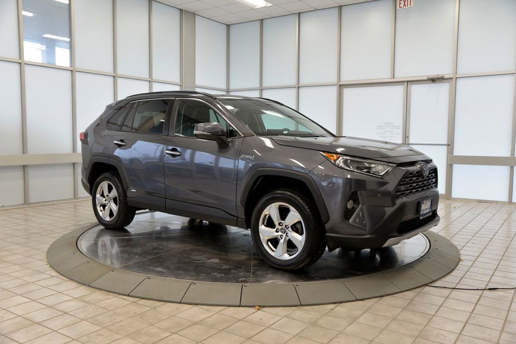 Used 2019 Toyota RAV4 Limited image 4