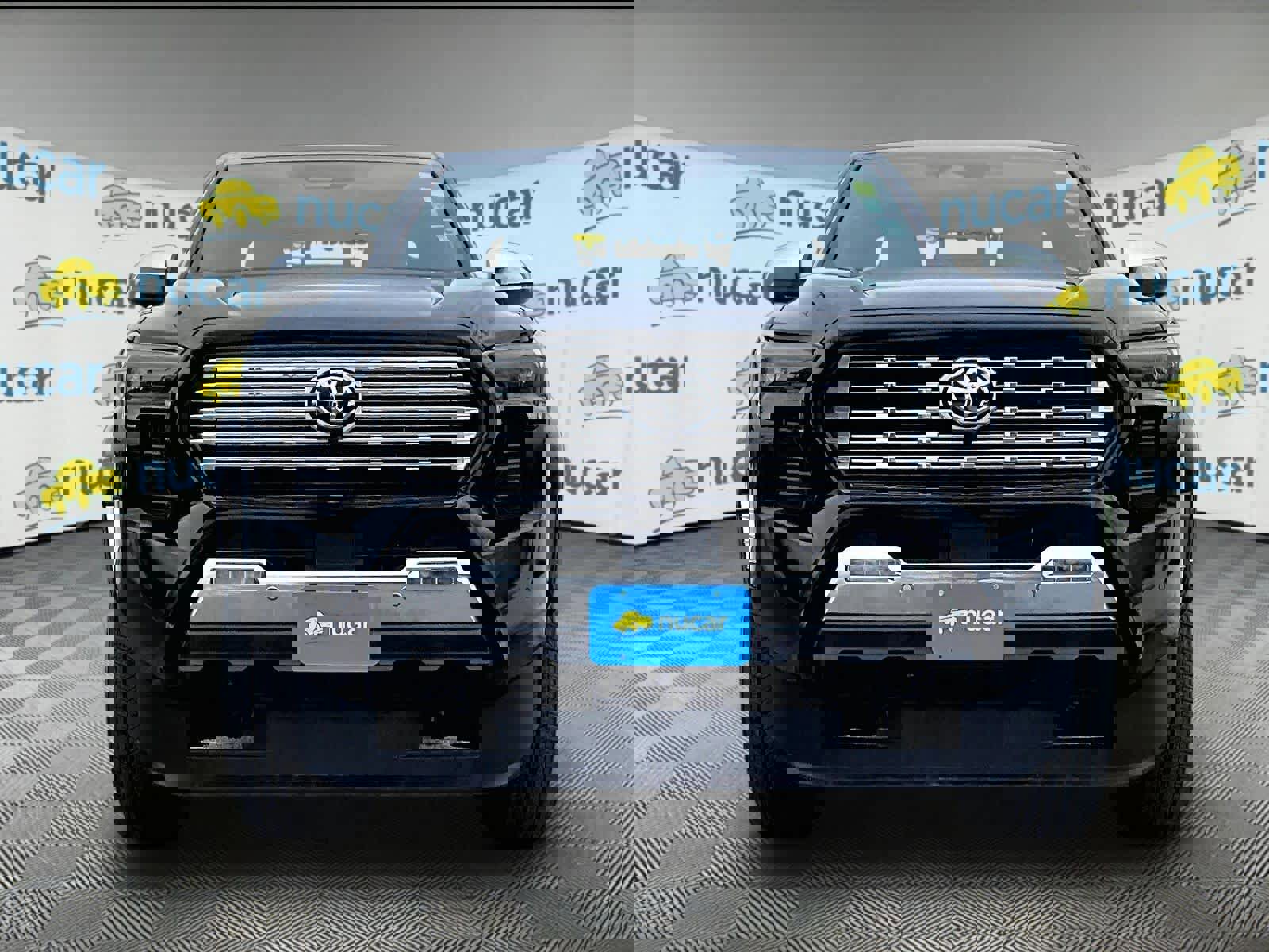 Used 2025 Toyota Tacoma Limited image 2