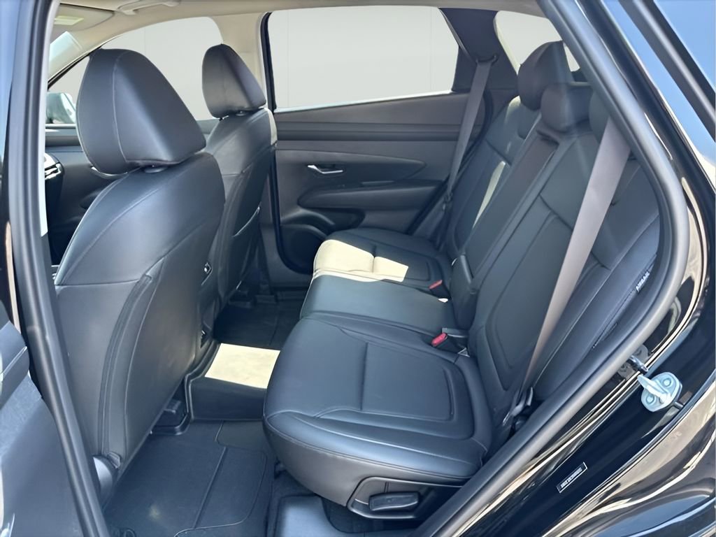 Used 2025 Hyundai Tucson SEL FWD image 15