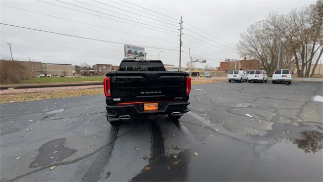 Used 2022 GMC Sierra 1500 AT4 w/ AT4 Premium Package image 7