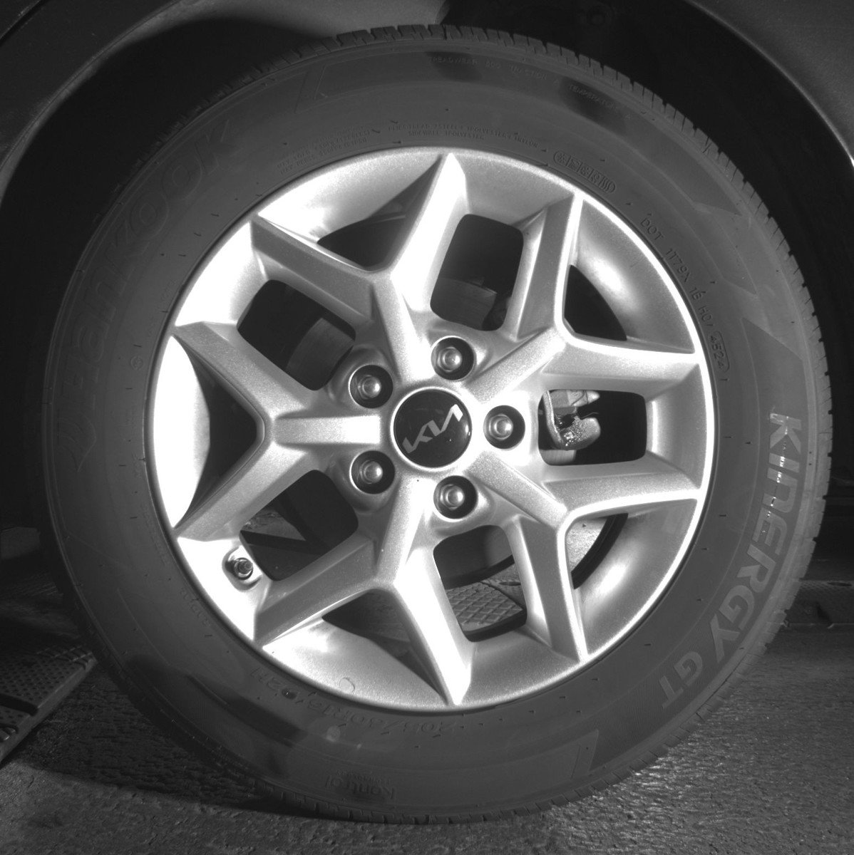Used 2025 Kia Soul LX w/ LX Technology Package FWD image 21