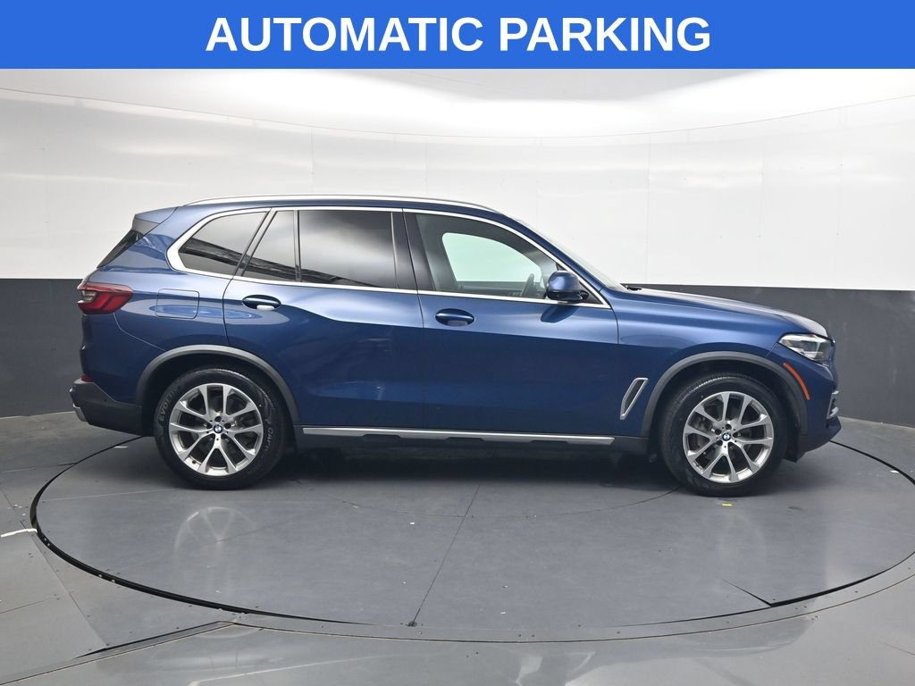 Used 2020 BMW X5 xDrive40i w/ Convenience Package AWD/4WD image 3