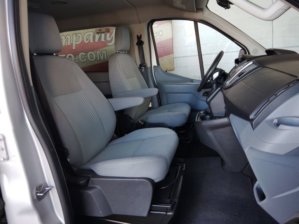 Used 2018 Ford Transit 150 XLT RWD image 14