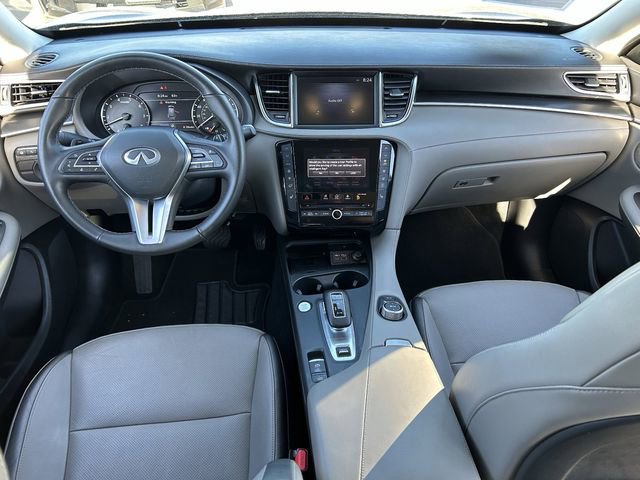 Certified 2025 INFINITI QX50 Luxe image 17