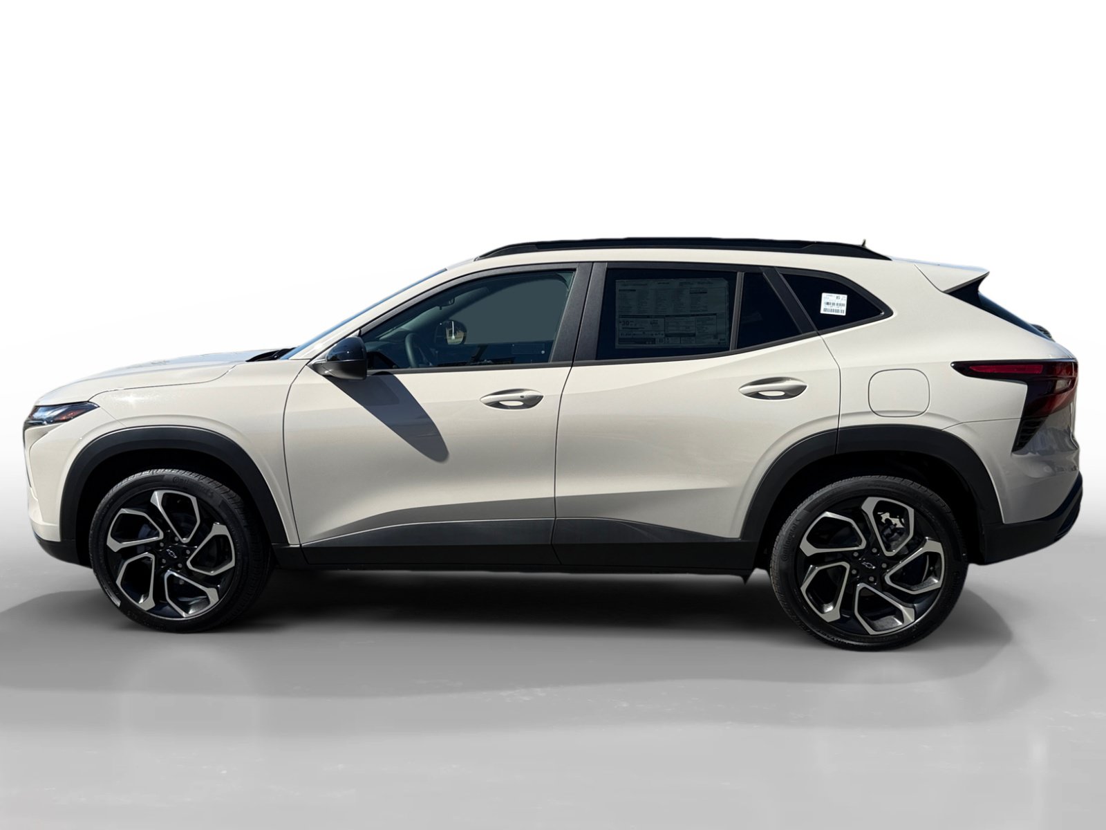 New 2026 Chevrolet Trax RS w/ Driver Confidence Package FWD image 2