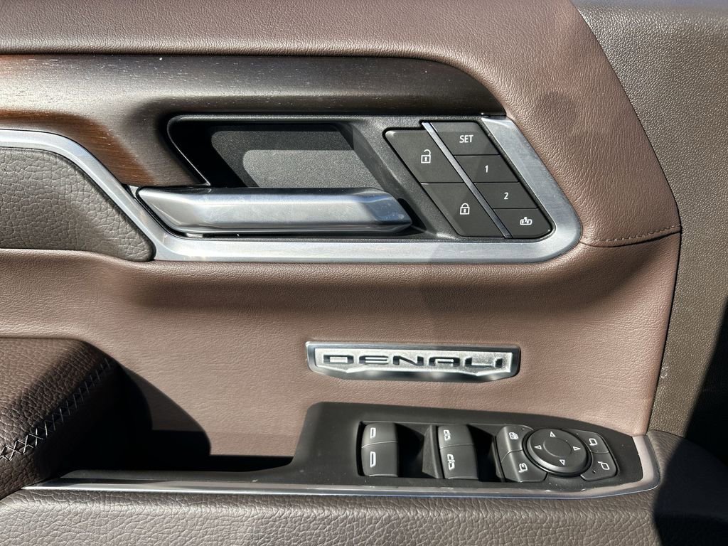 Used 2026 GMC Sierra 1500 Denali w/ Technology Package image 23
