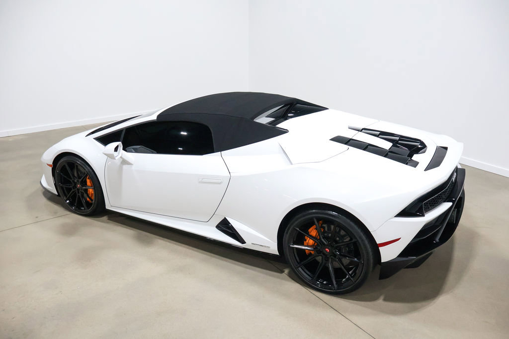 Used 2024 Lamborghini Huracan EVO image 27