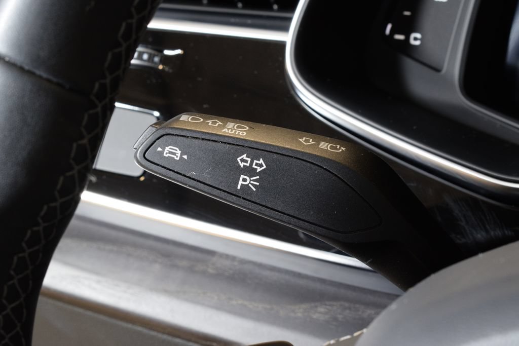 Used 2025 Audi Q7 2.0T Premium Plus AWD/4WD image 16
