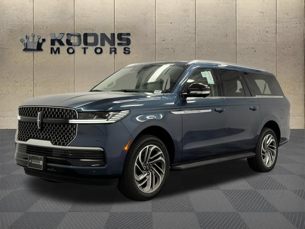 New 2027 Lincoln Navigator L Premier
